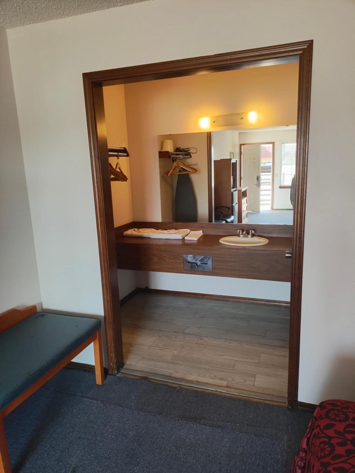 Heritage Inn Fairview 外观 照片