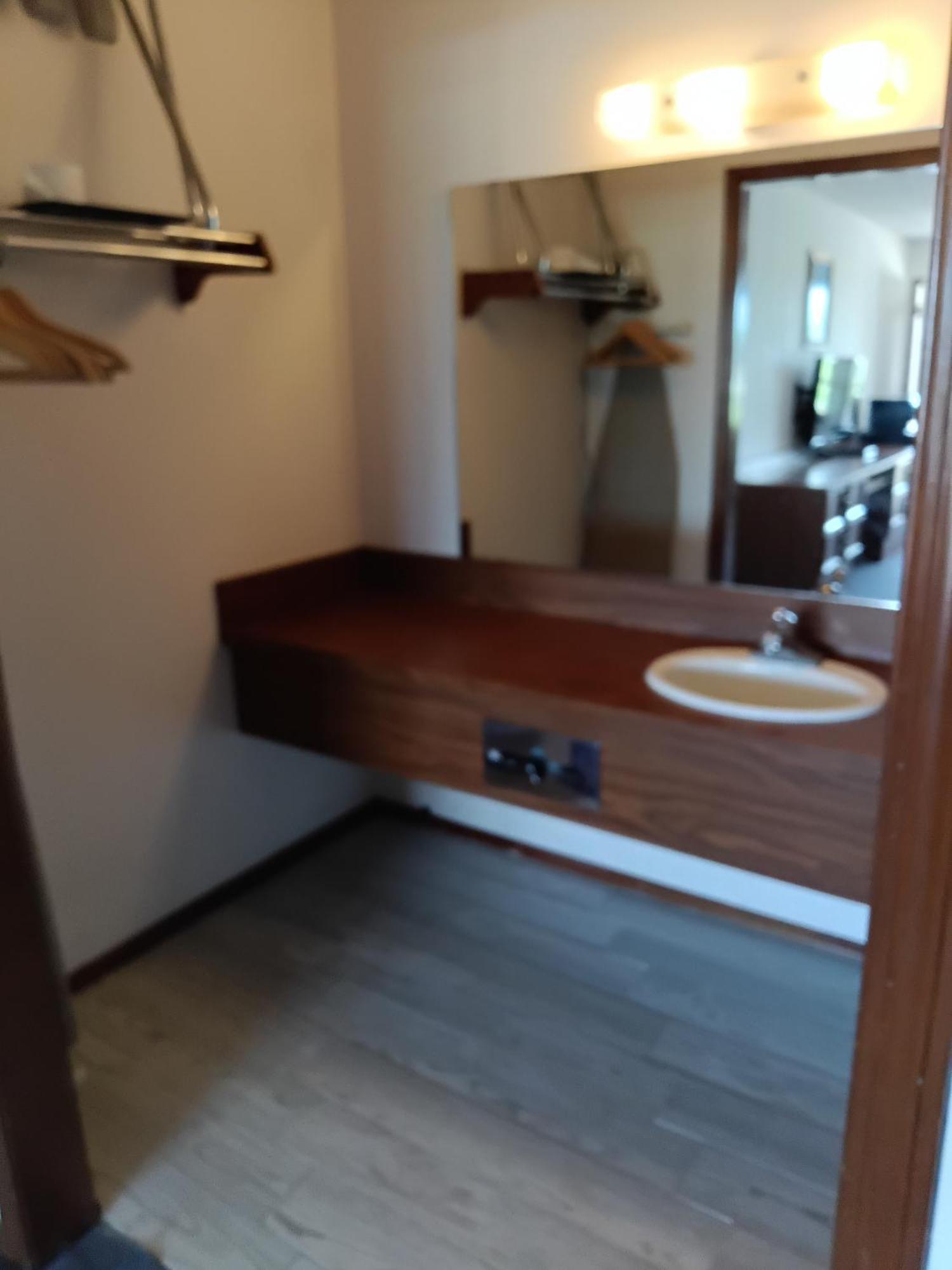 Heritage Inn Fairview 外观 照片